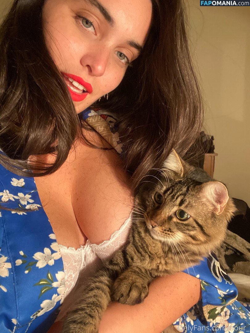 Nour Guiga / noor.g / nornaiysha / nour_guiga Nahý OnlyFans  Uniklá fotka #5