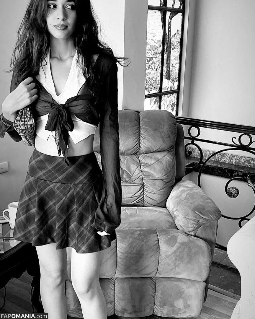 Nourine Abouseada / https: / nourineabouseada Nahý OnlyFans  Uniklá fotka #15