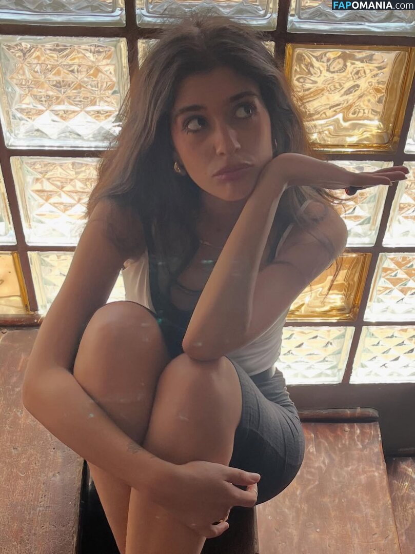Nourine Abouseada / https: / nourineabouseada Nahý OnlyFans  Uniklá fotka #17