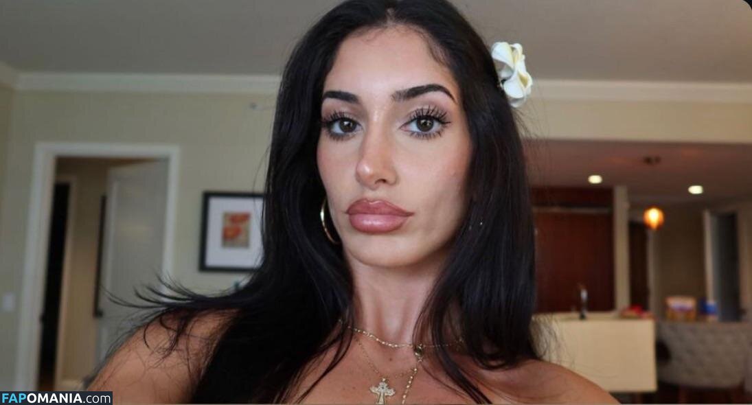Nura Nejad / nuranejad Nahý OnlyFans  Uniklá fotka #14