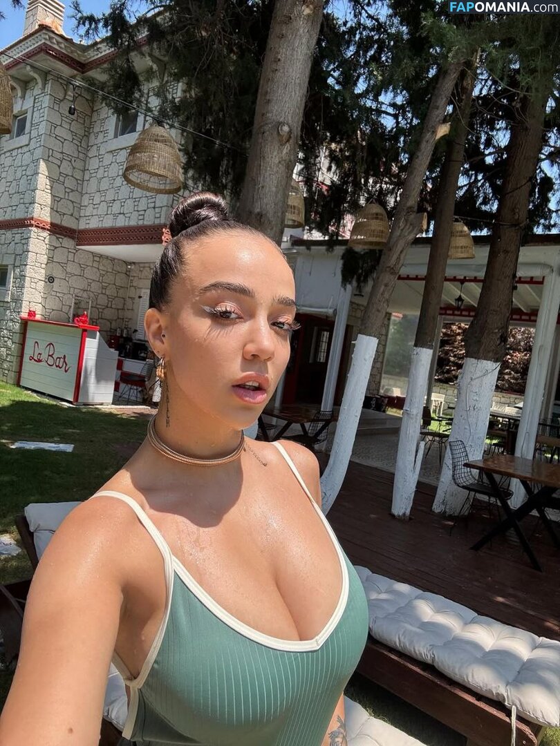 Nurseli Aksoy / https: / punknurseli Nahý OnlyFans  Uniklá fotka #12