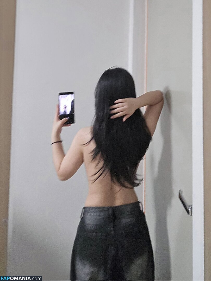 bsr_ming / he11o_o11 / he11opeaches / nya_ming / 냐밍 / 피치 Nahý OnlyFans  Uniklá fotka #1