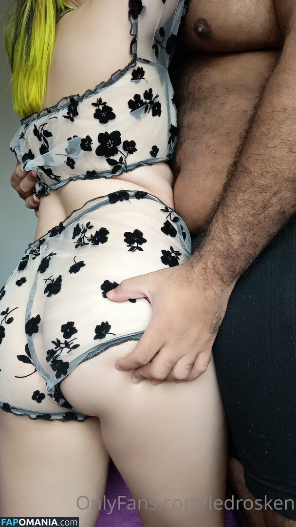 nyx525 / nyxie_ledros Nahý OnlyFans  Uniklá fotka #6