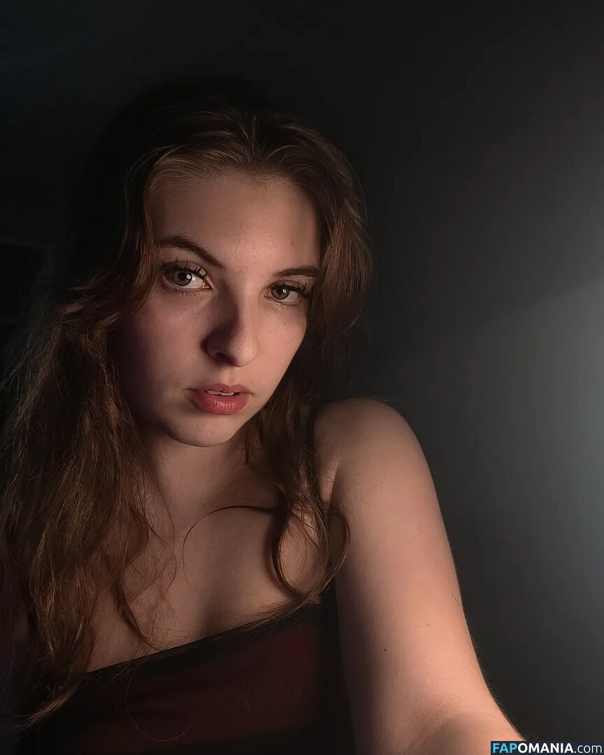 Minty / OkayMintyDust1 / Okaymintydust / https: Nahý OnlyFans  Uniklá fotka #1
