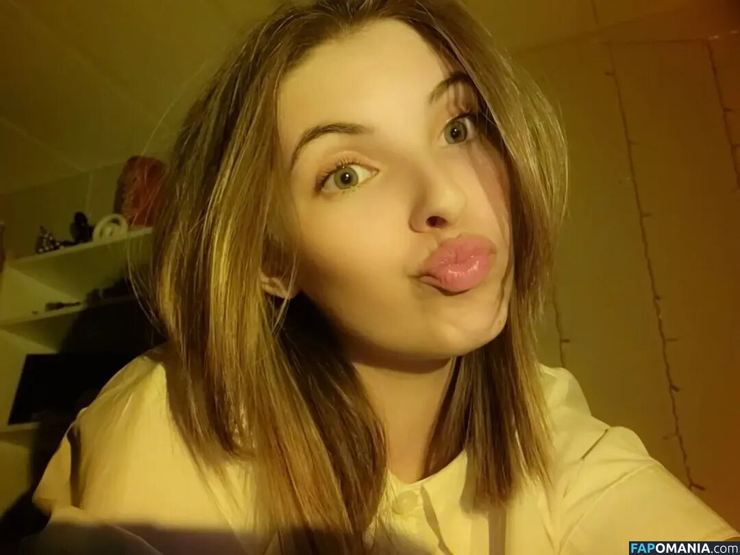 Minty / OkayMintyDust1 / Okaymintydust / https: Nahý OnlyFans  Uniklá fotka #6
