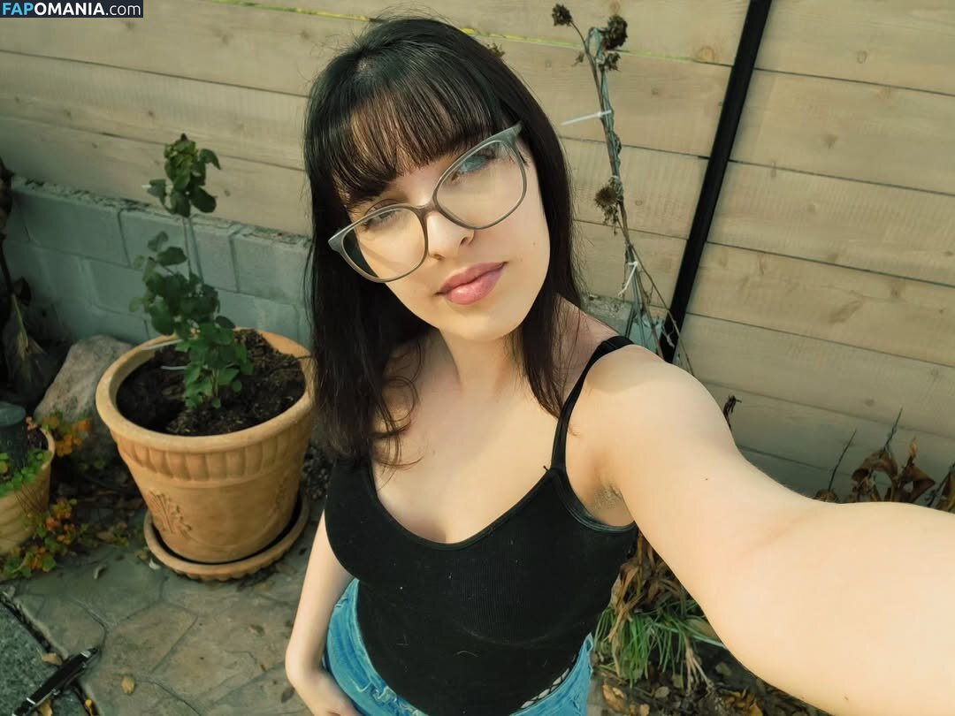 Minty / OkayMintyDust1 / Okaymintydust / https: Nahý OnlyFans  Uniklá fotka #16