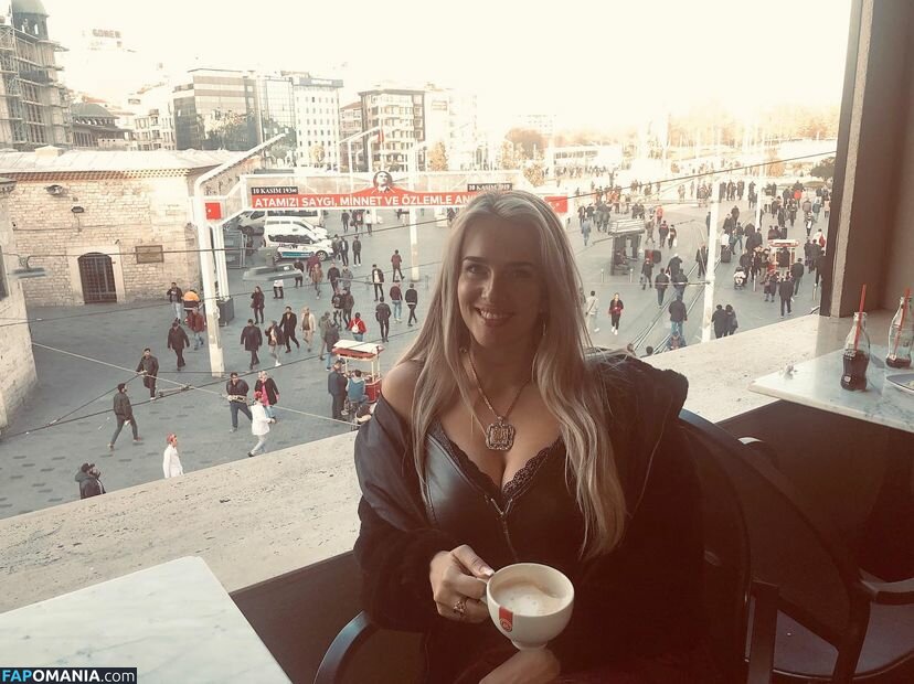 Oksana Mishyna / pamellachka_pamellachka Nahý OnlyFans  Uniklá fotka #18