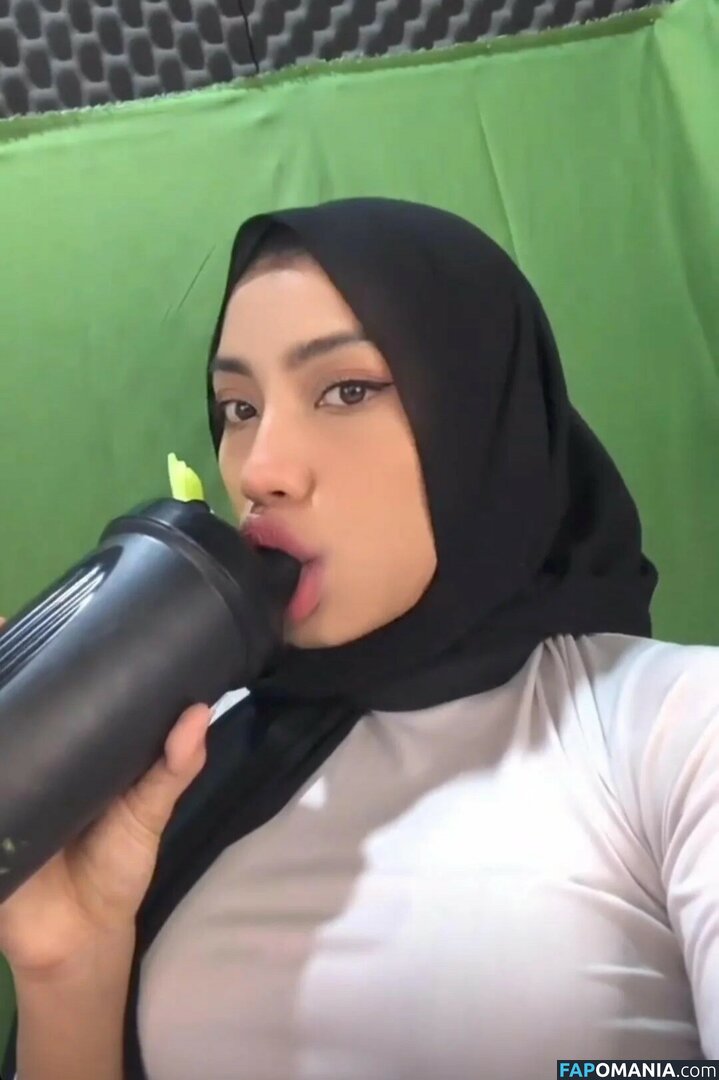 Ceboloky / Oky Olivia / Okyyoliviaa / mastermarcelo5 / okyyloiviaa Nahý OnlyFans  Uniklá fotka #6