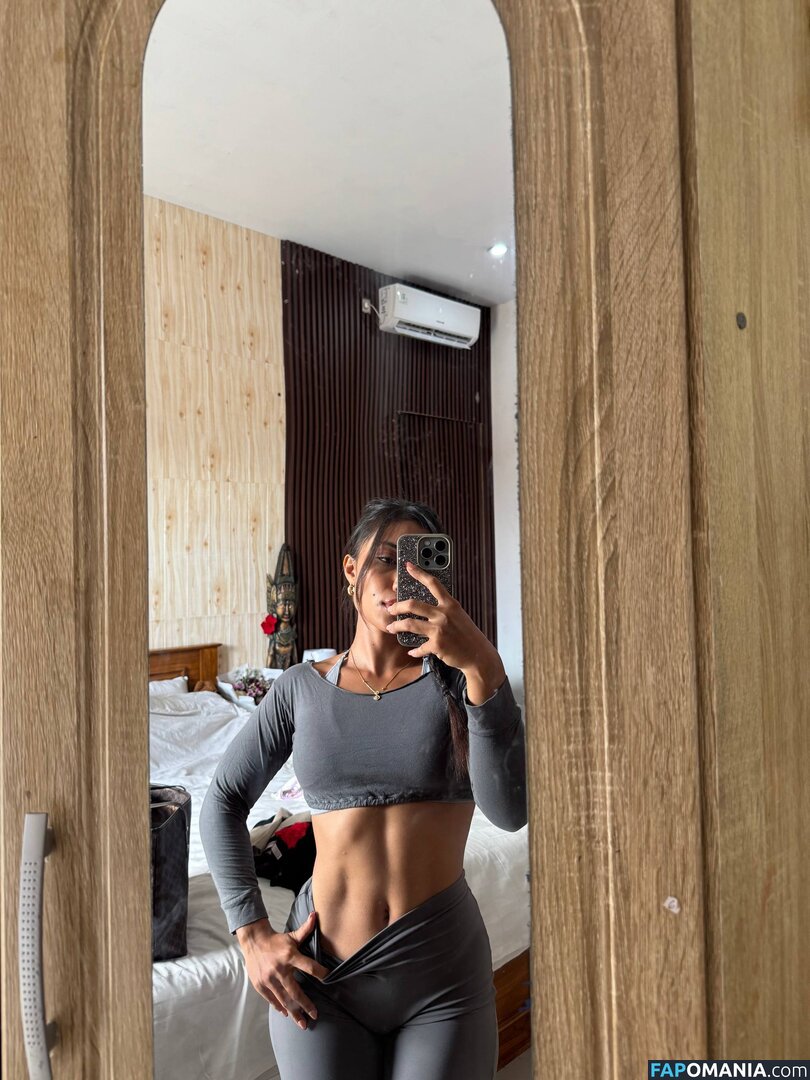 Ceboloky / Oky Olivia / Okyyoliviaa / mastermarcelo5 / okyyloiviaa Nahý OnlyFans  Uniklá fotka #35