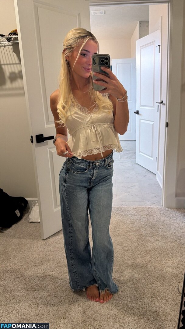 Olivia Dunne / https: / livvydunne / oliviadunne Nahý OnlyFans  Uniklá fotka #12