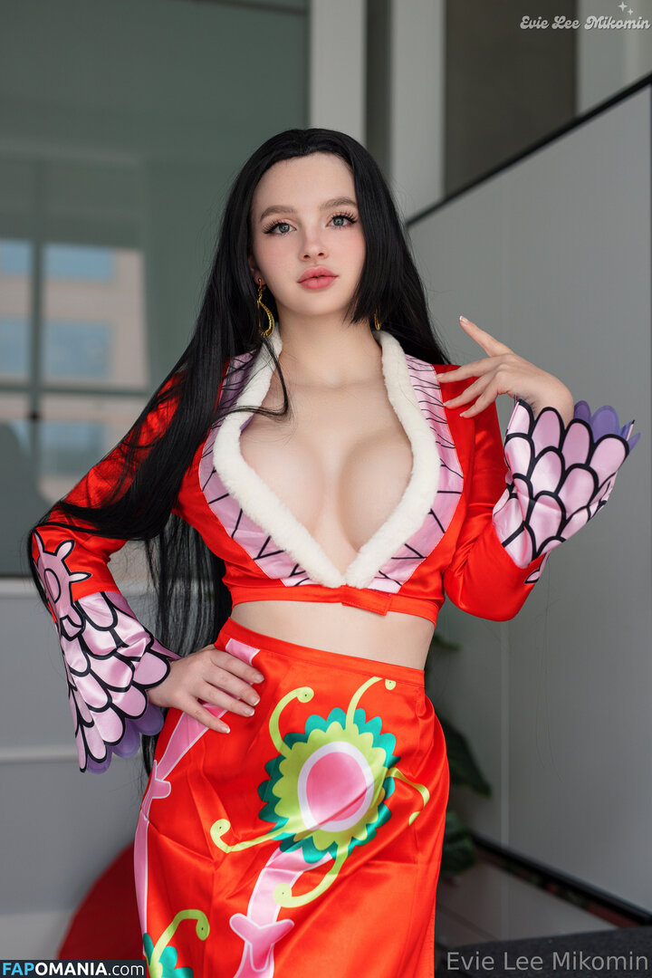 One Piece / OnePieceAnime / https: / onepieceanimeofficial Nahý OnlyFans  Uniklá fotka #647