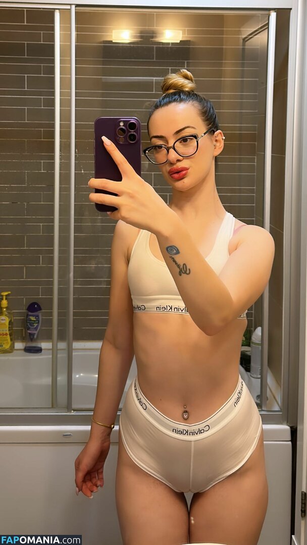 Oznur Guven / oz_nurunuz / oznurunuz / oznurunuzz Nahý OnlyFans  Uniklá fotka #15