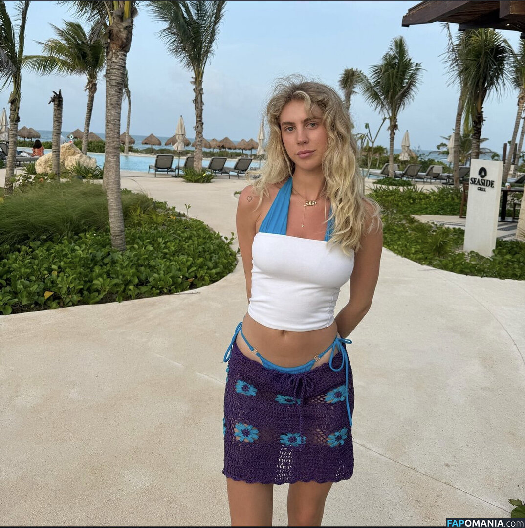 Paislee Prince  / Paislee Prince / Eden Gross / Grannygirlfriend / paisleeprince1 Nahý OnlyFans  Uniklá fotka #16