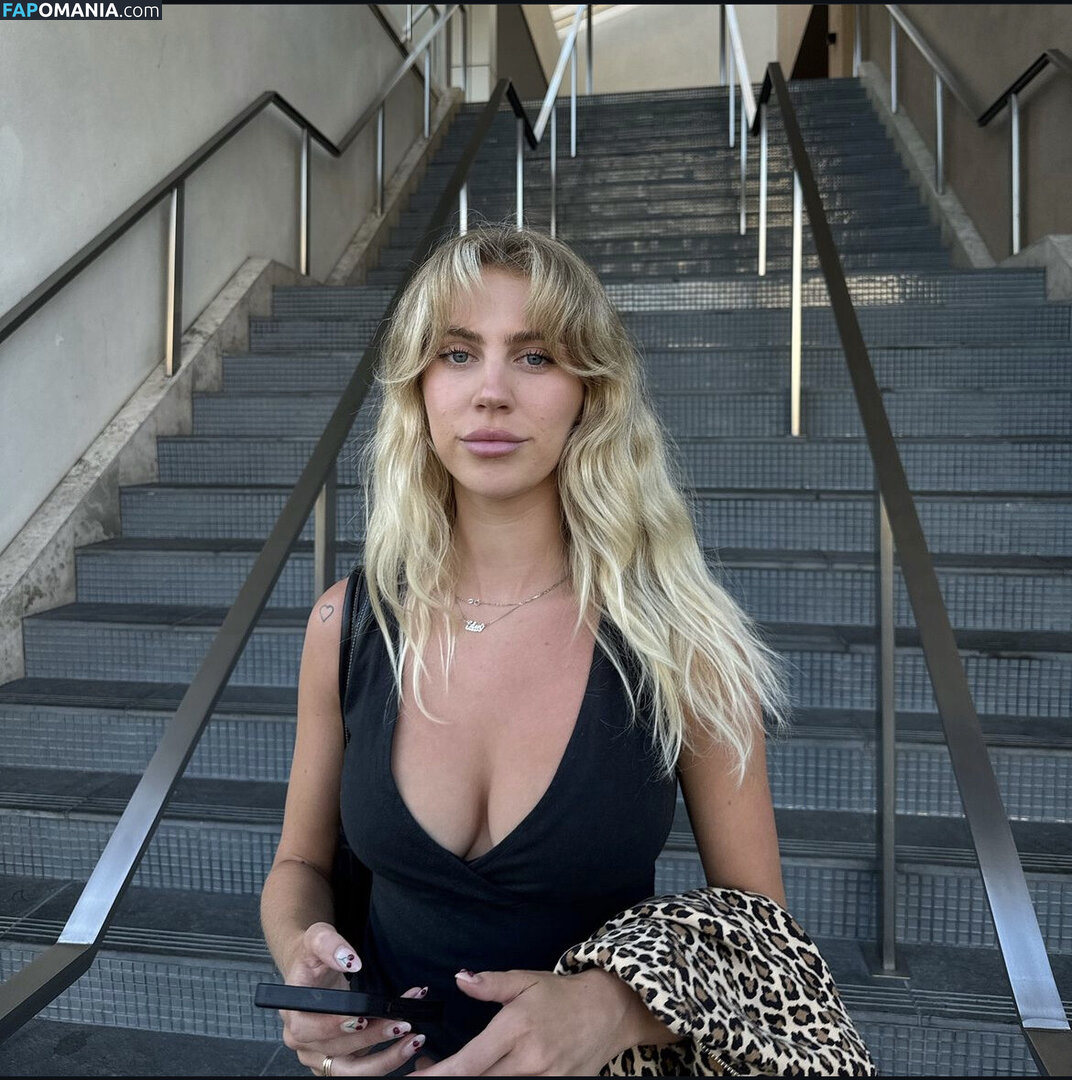 Paislee Prince  / Paislee Prince / Eden Gross / Grannygirlfriend / paisleeprince1 Nahý OnlyFans  Uniklá fotka #20