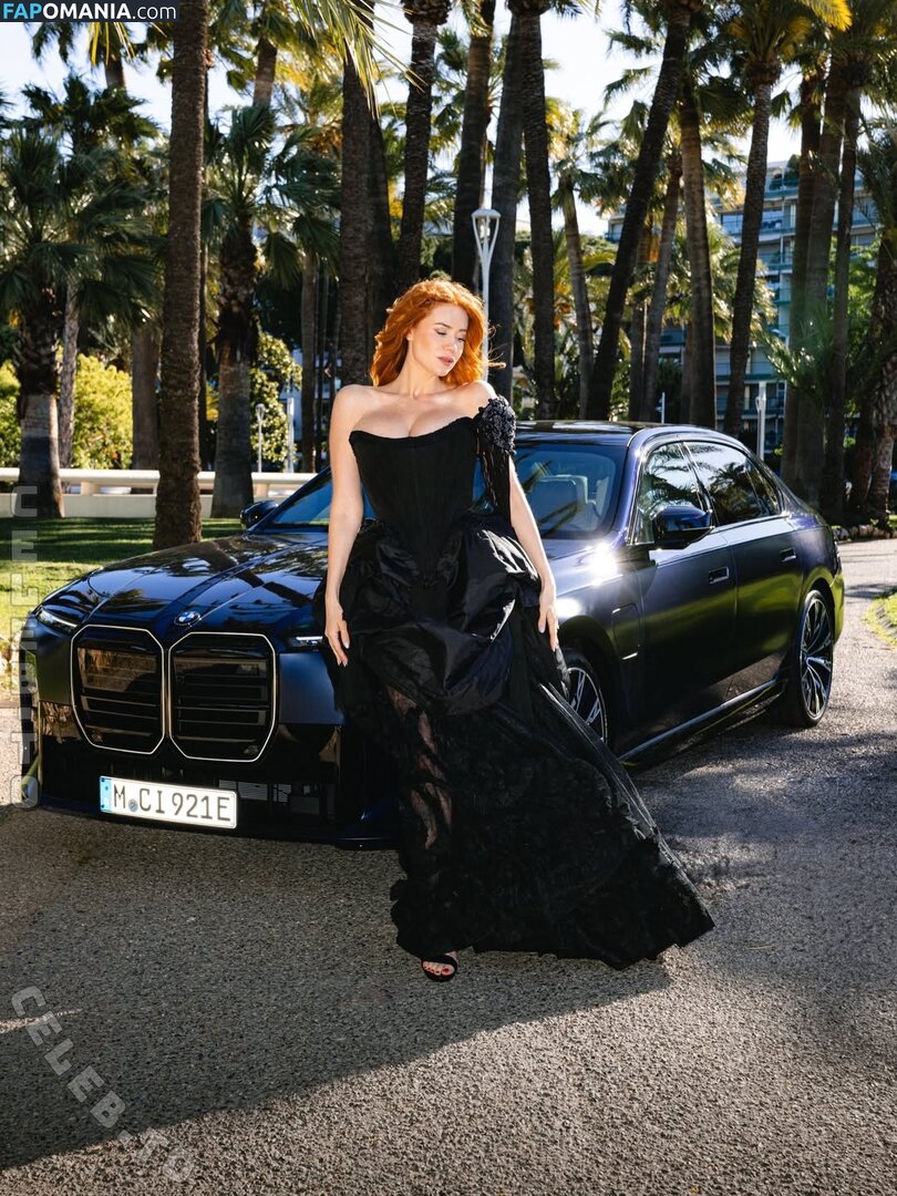 Palina Rojinski / PalinaRojinski / https: / palinski Nahý OnlyFans  Uniklá fotka #24