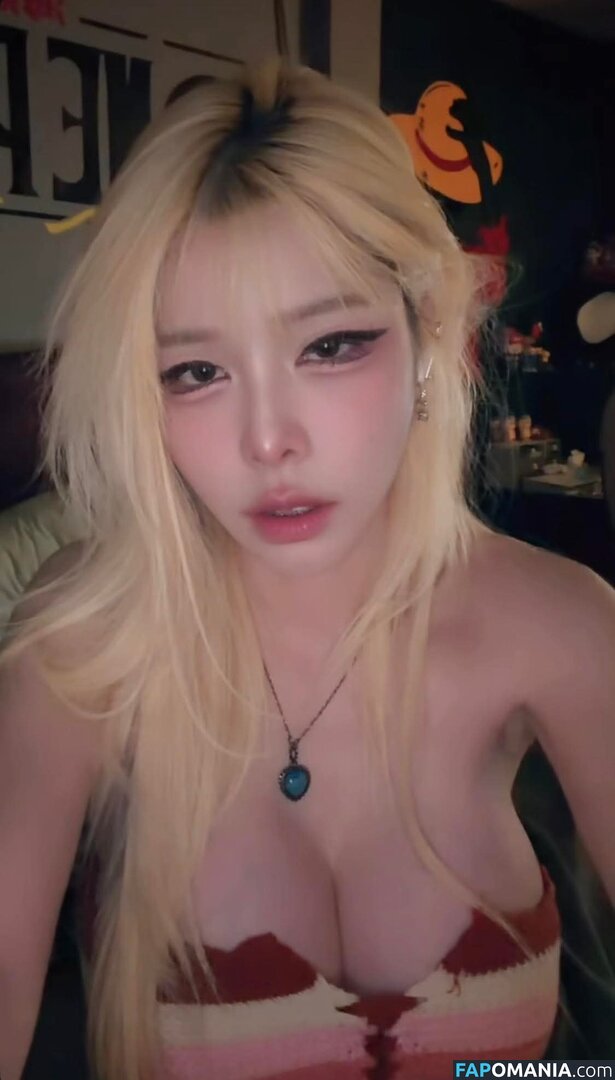 pang3pong / pang3pongsow / pangpond_lek / แป้งสามป๋องซาว Nahý OnlyFans  Uniklá fotka #11