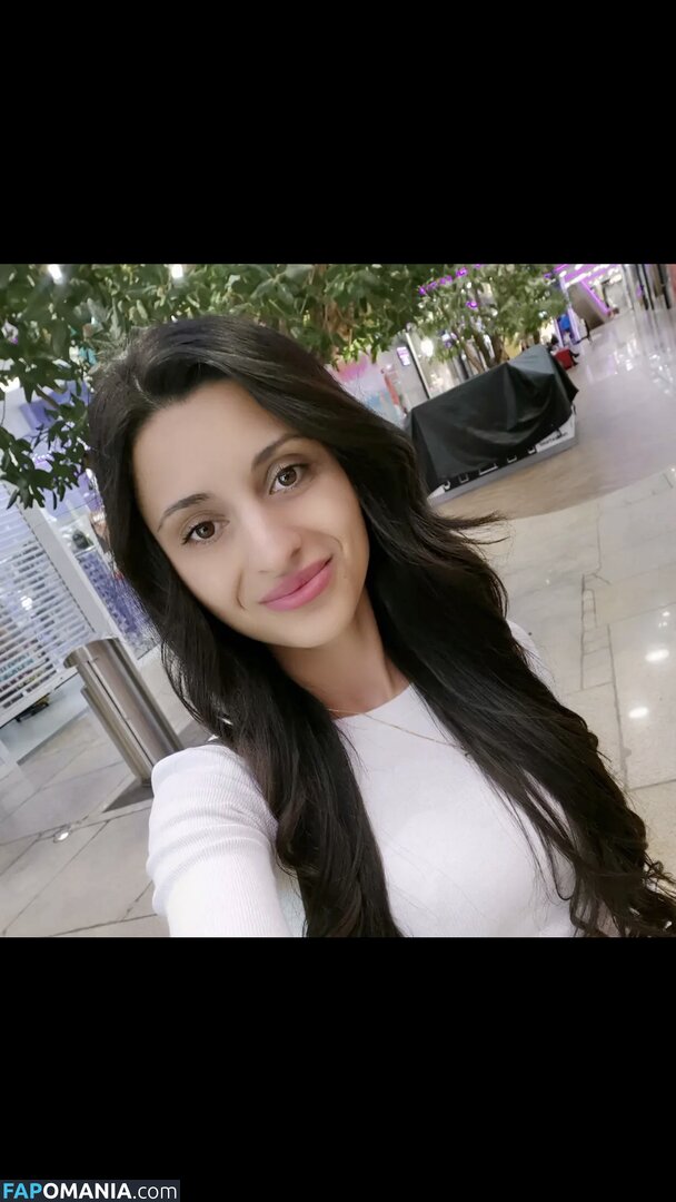 amator_csajok / f.lillaa / petratimea Nahý OnlyFans  Uniklá fotka #109