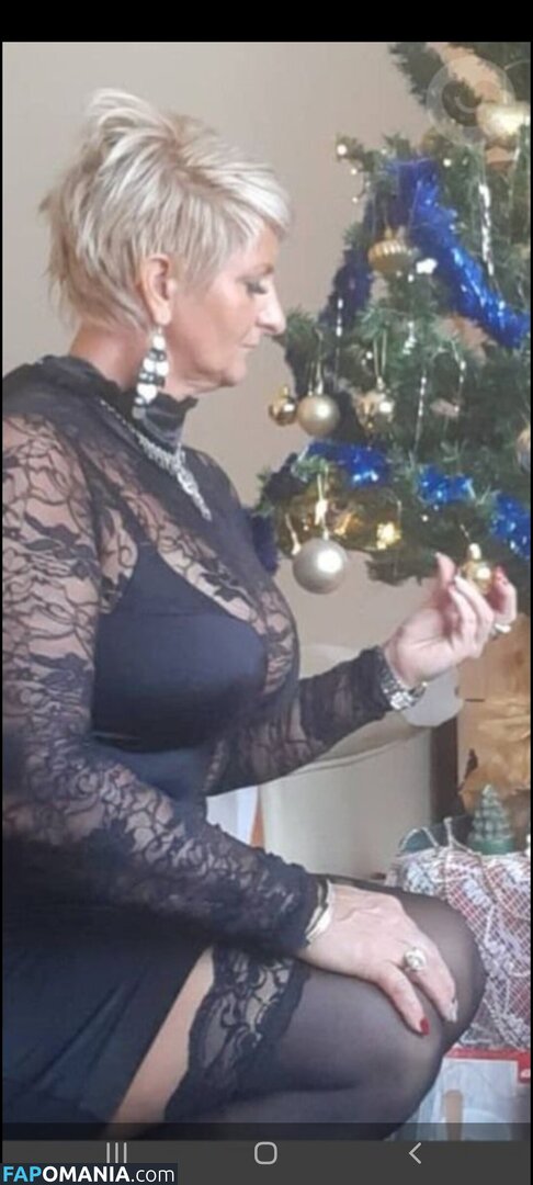 amator_csajok / f.lillaa / petratimea Nahý OnlyFans  Uniklá fotka #2676