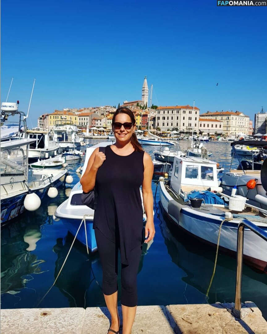 amator_csajok / f.lillaa / petratimea Nahý OnlyFans  Uniklá fotka #2683