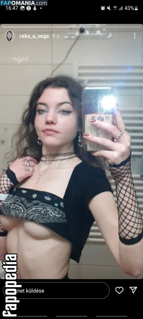amator_csajok / f.lillaa / petratimea Nahý OnlyFans  Uniklá fotka #2736