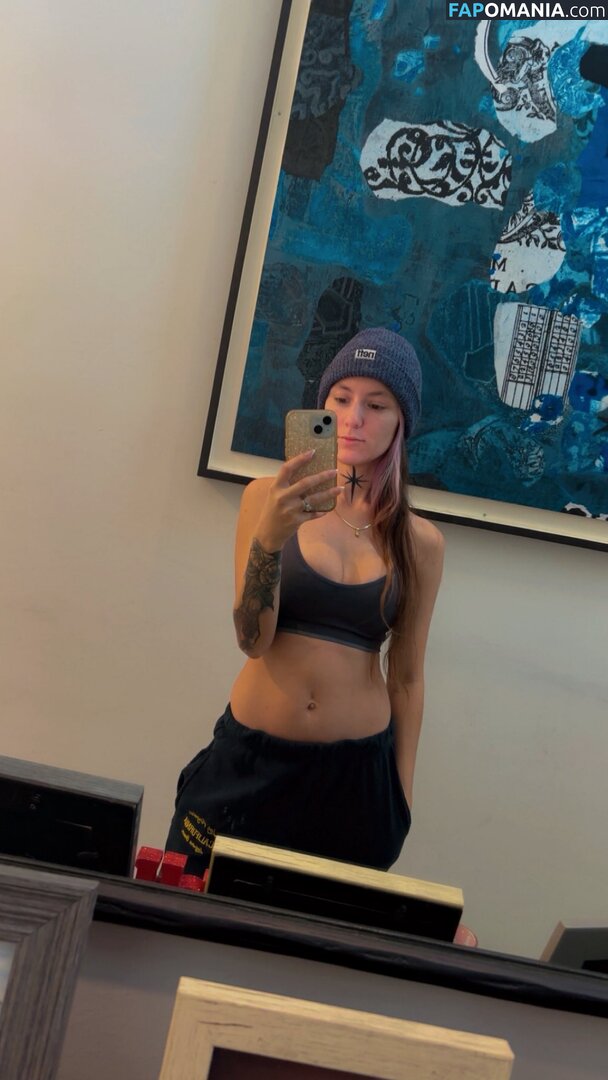 Poppy Quinn / PoppyQuinnn / https: / poppyquinn33 / the.poppy.quinn Nahý OnlyFans  Uniklá fotka #7