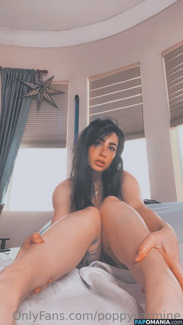 impoppy / poppycarmine Nahý OnlyFans  Uniklá fotka #9