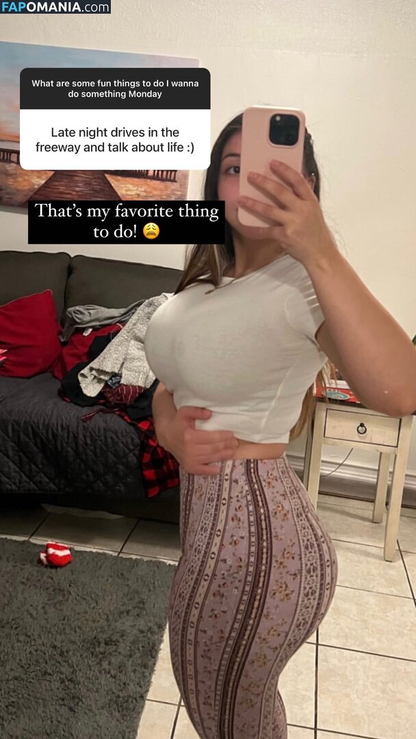 babyemilyver / princessemily / princesssaaemily Nahý OnlyFans  Uniklá fotka #3