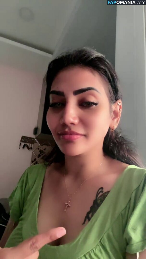 Priya Naidu / priya_naidu0422 Nahý OnlyFans  Uniklá fotka #4
