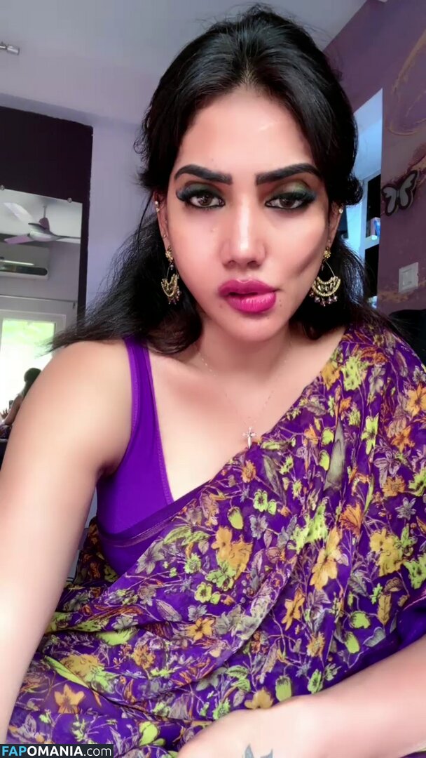 Priya Naidu / priya_naidu0422 Nahý OnlyFans  Uniklá fotka #7
