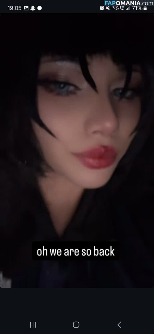 caseys_gxrlfriend / cosplaynsfw / prymsgarden Nahý OnlyFans  Uniklá fotka #1