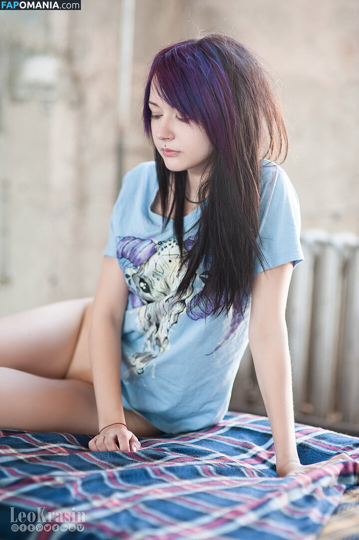 Purple Bitch / greatpurplebitch / https: / itstatypurple / lure_lady / purple_bitch Nahý OnlyFans  Uniklá fotka #41
