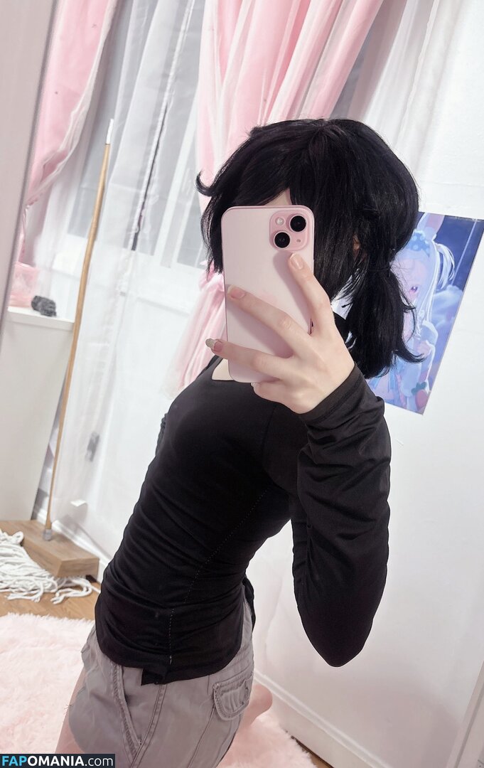 https: / pyomee / pyomei Nahý OnlyFans  Uniklá fotka #4