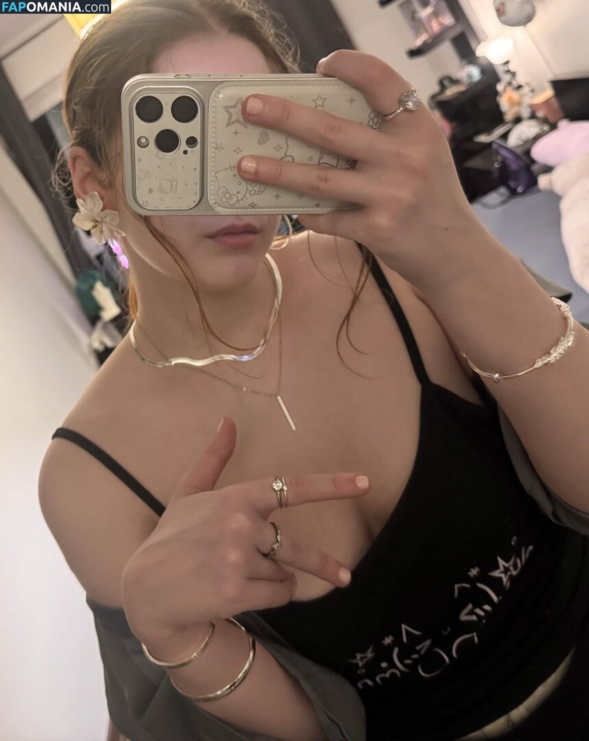 Qiandaiyiyu / Qiandai以宇 / https: Nahý OnlyFans  Uniklá fotka #47