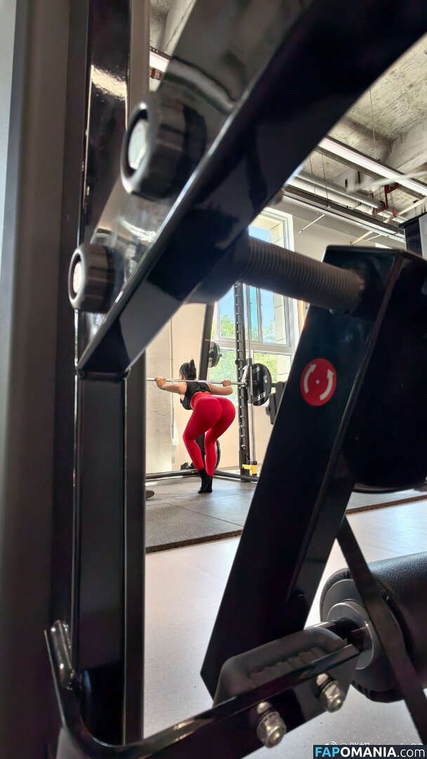 qiaoniutttt / 俏妞qiaoniuTT , 俏妞qiaoniu , qiaoniuTT , qiaoniu Nahý OnlyFans  Uniklá fotka #2