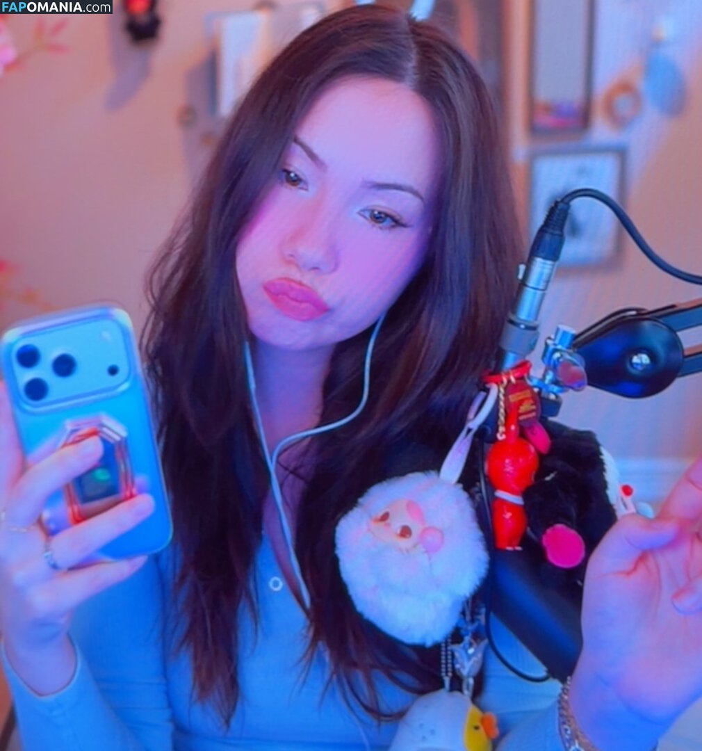 QuarterJade Nahý OnlyFans  Uniklá fotka #47