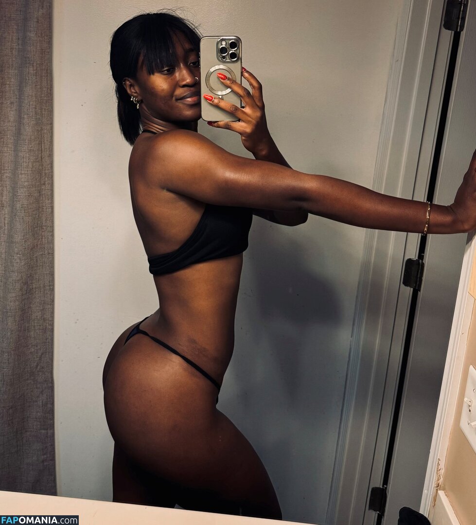Queen Aminata / Queenaminata / amisylle / amisylle - AEW Nahý OnlyFans  Uniklá fotka #9