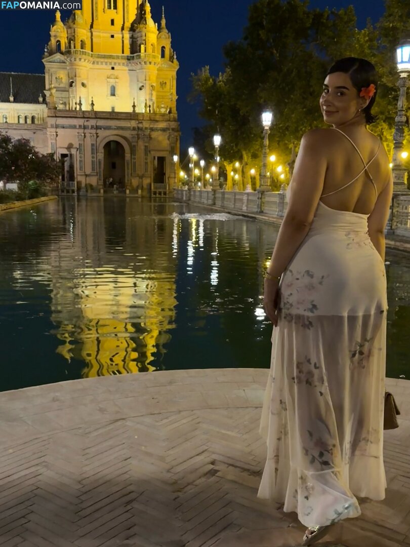 Queen Maryam / therealmaryamsh Nahý OnlyFans  Uniklá fotka #1