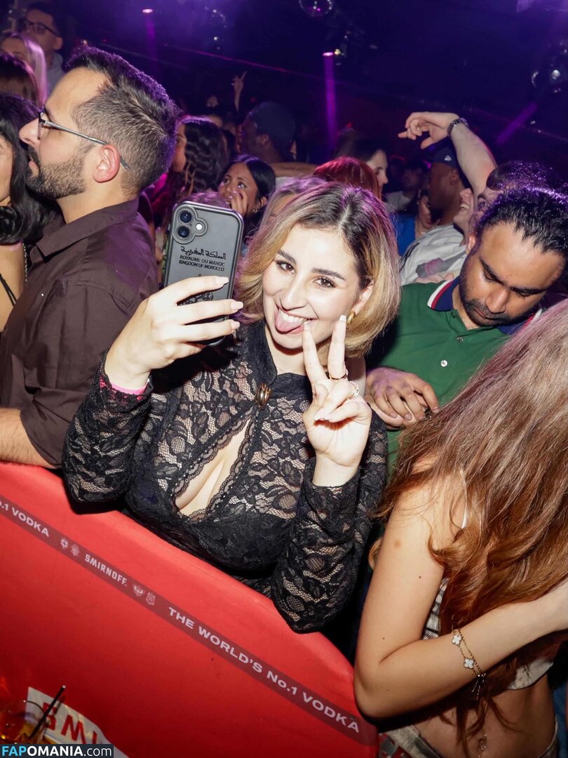 Queen Maryam / therealmaryamsh Nahý OnlyFans  Uniklá fotka #4