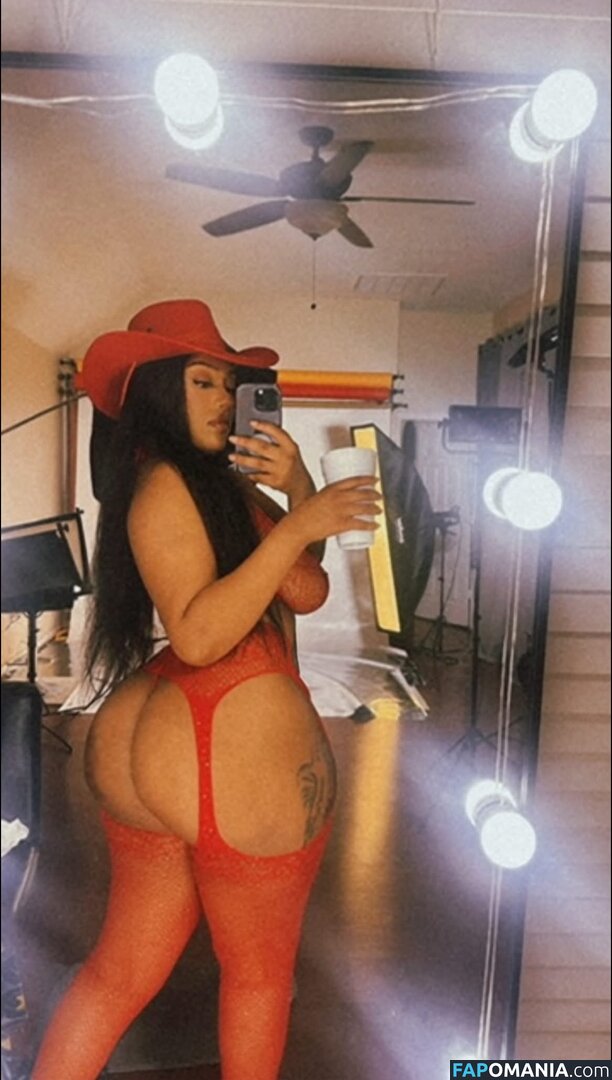 Queen Sznn / https: / locdqueenx Nahý OnlyFans  Uniklá fotka #4