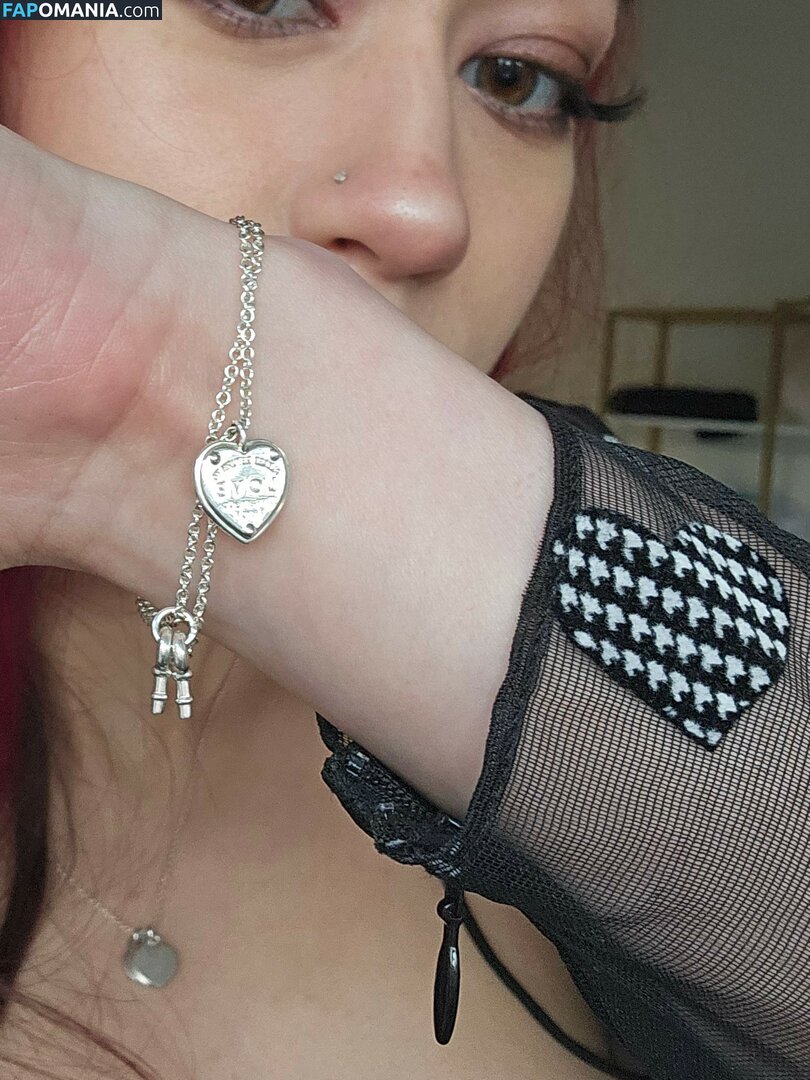 Queen Tofu Games / QueenTofu / Tofu_games / babytofu / https: Nahý OnlyFans  Uniklá fotka #204