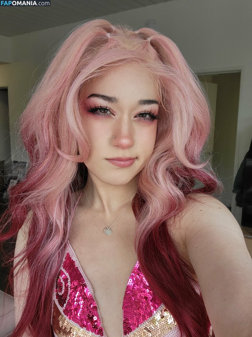 Queen Tofu Games / QueenTofu / Tofu_games / babytofu / https: Nahý OnlyFans  Uniklá fotka #229