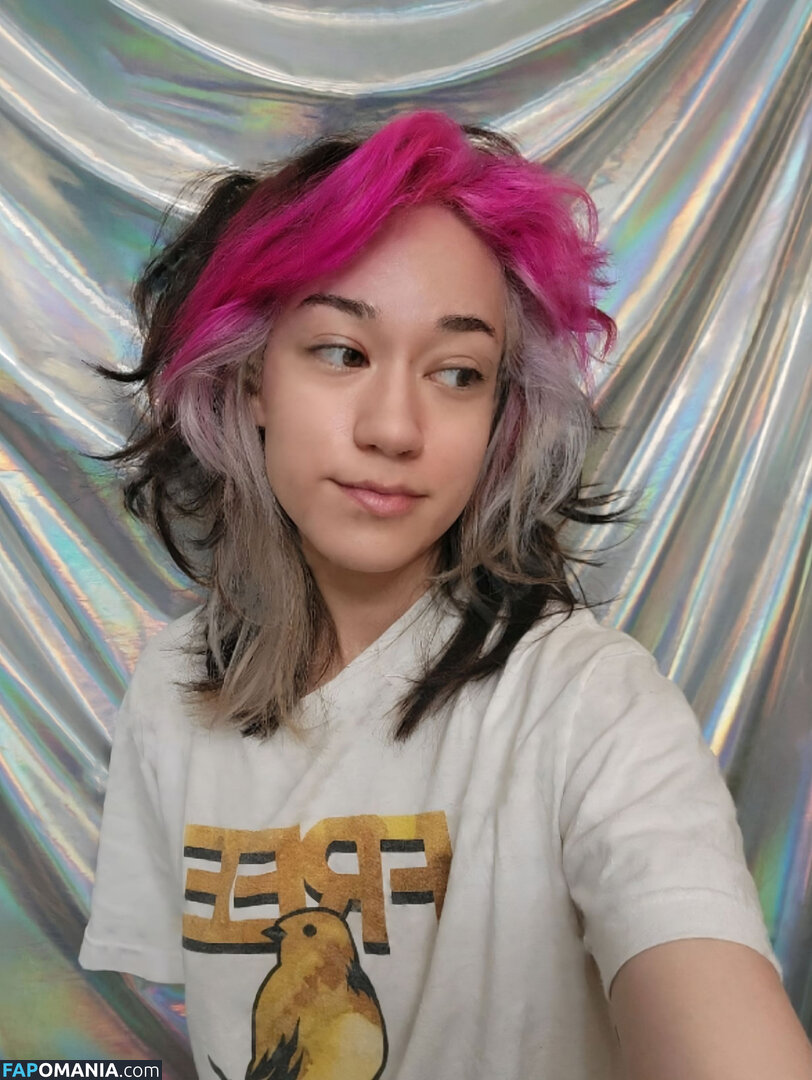 Queen Tofu Games / QueenTofu / Tofu_games / babytofu / https: Nahý OnlyFans  Uniklá fotka #403