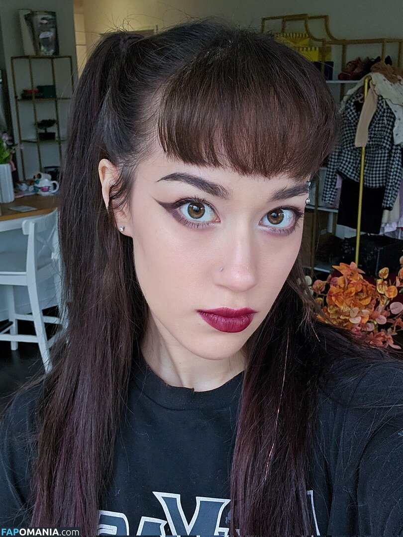 Queen Tofu Games / QueenTofu / Tofu_games / babytofu / https: Nahý OnlyFans  Uniklá fotka #445