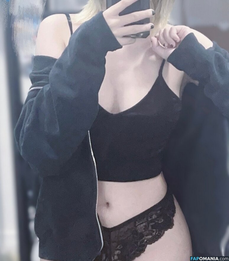 cw / https: / rabbit_poem / rabbitpoem Nahý OnlyFans  Uniklá fotka #6