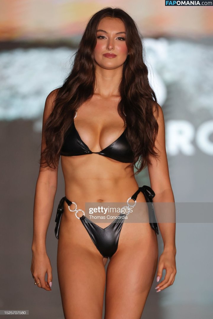 Beautyandbrainswithatwist / Rachel Michelle / rachellemichelle Nahý OnlyFans  Uniklá fotka #95