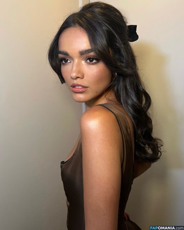 Rachel Zegler / rachelzegler / rachmariexoxo Nahý OnlyFans  Uniklá fotka #871