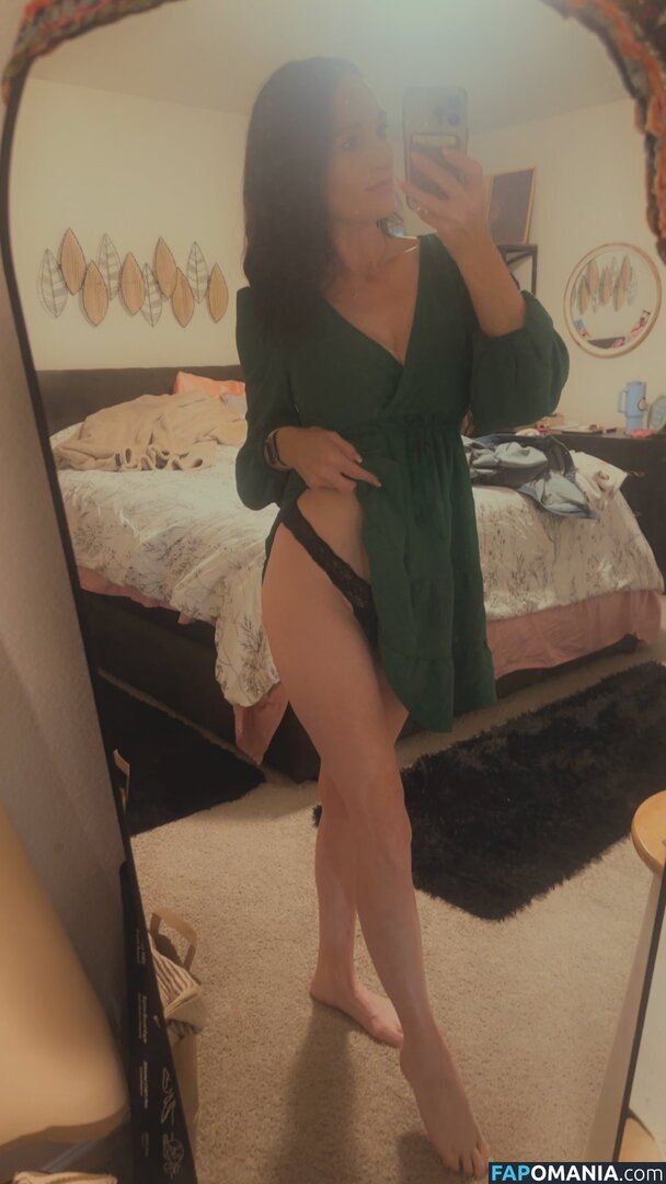 Rachel / lioness.in.the.rain / miss_in_tights / missintights / missinwolford Nahý OnlyFans  Uniklá fotka #87