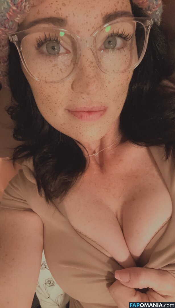 Rachel / lioness.in.the.rain / miss_in_tights / missintights / missinwolford Nahý OnlyFans  Uniklá fotka #90