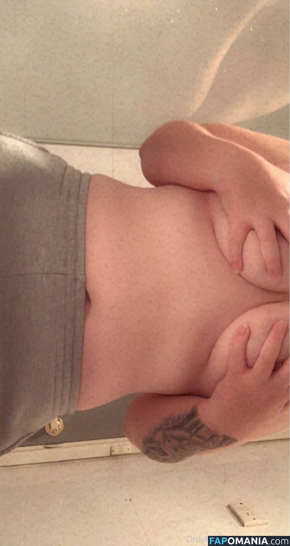 raebabe11 / raebabeee_ Nahý OnlyFans  Uniklá fotka #27