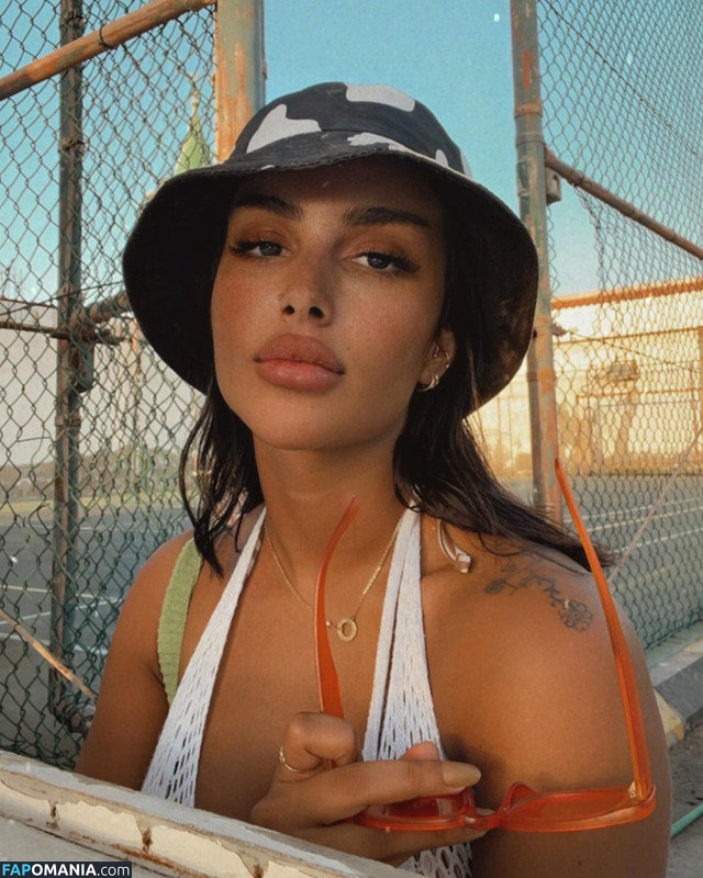 Raghad Hussain / coach Raghad / raghadhfit Nahý OnlyFans  Uniklá fotka #1